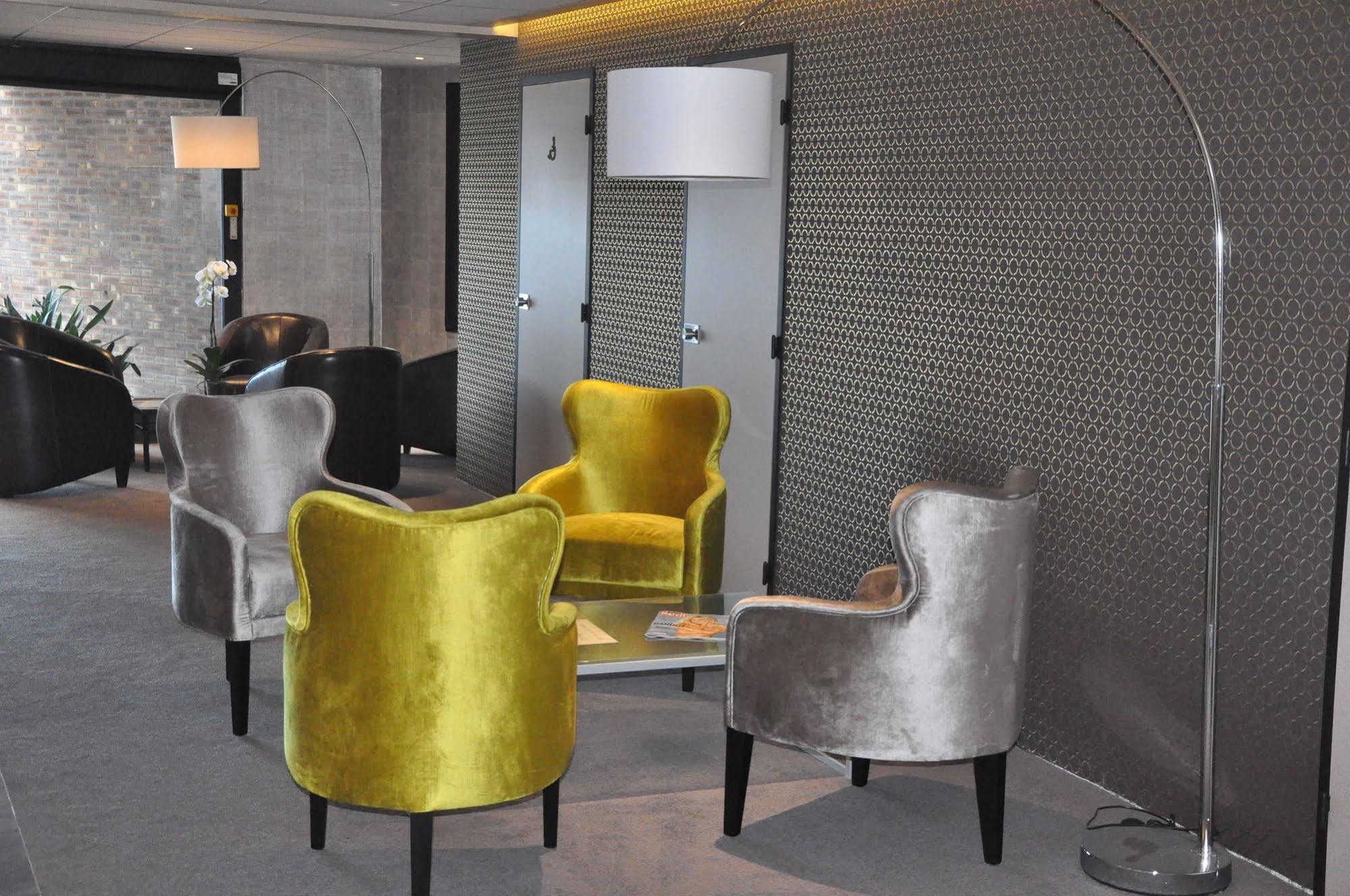 Les Caps Hotell Lamballe Exteriör bild